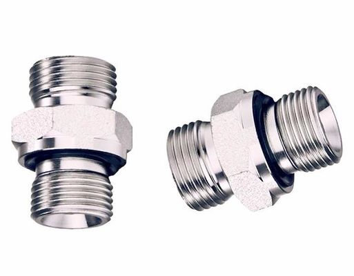 Verzinktes Blatt 1/2 Zoll NPT Ss 304 Schlauchbefestigungen Adapter mit Gummi Schlauch verbunden