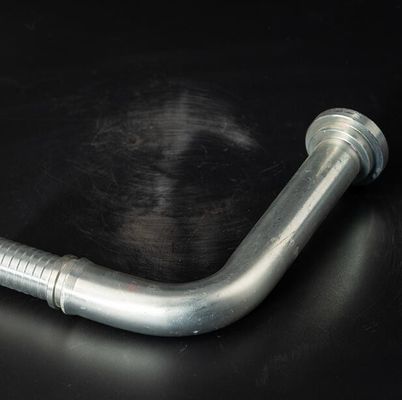 90 Grad SAE Flansche 3000 Psi Edelstahl-Ferrule Hydraulikschlauchbefestigung 87391