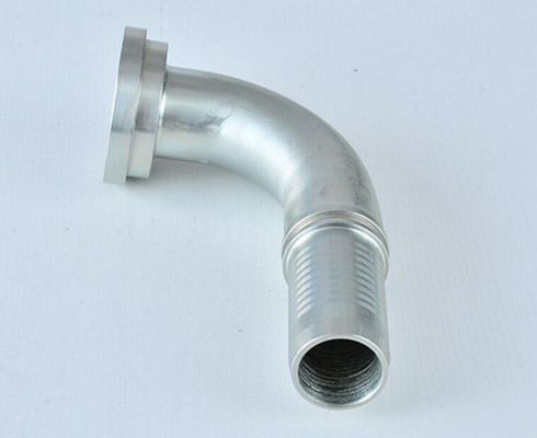 90 Grad SAE weibliche 6000 Psi Flansche Hydraulikschlauchbefestigung für Rohrleitungen Verbinden Verkaufen